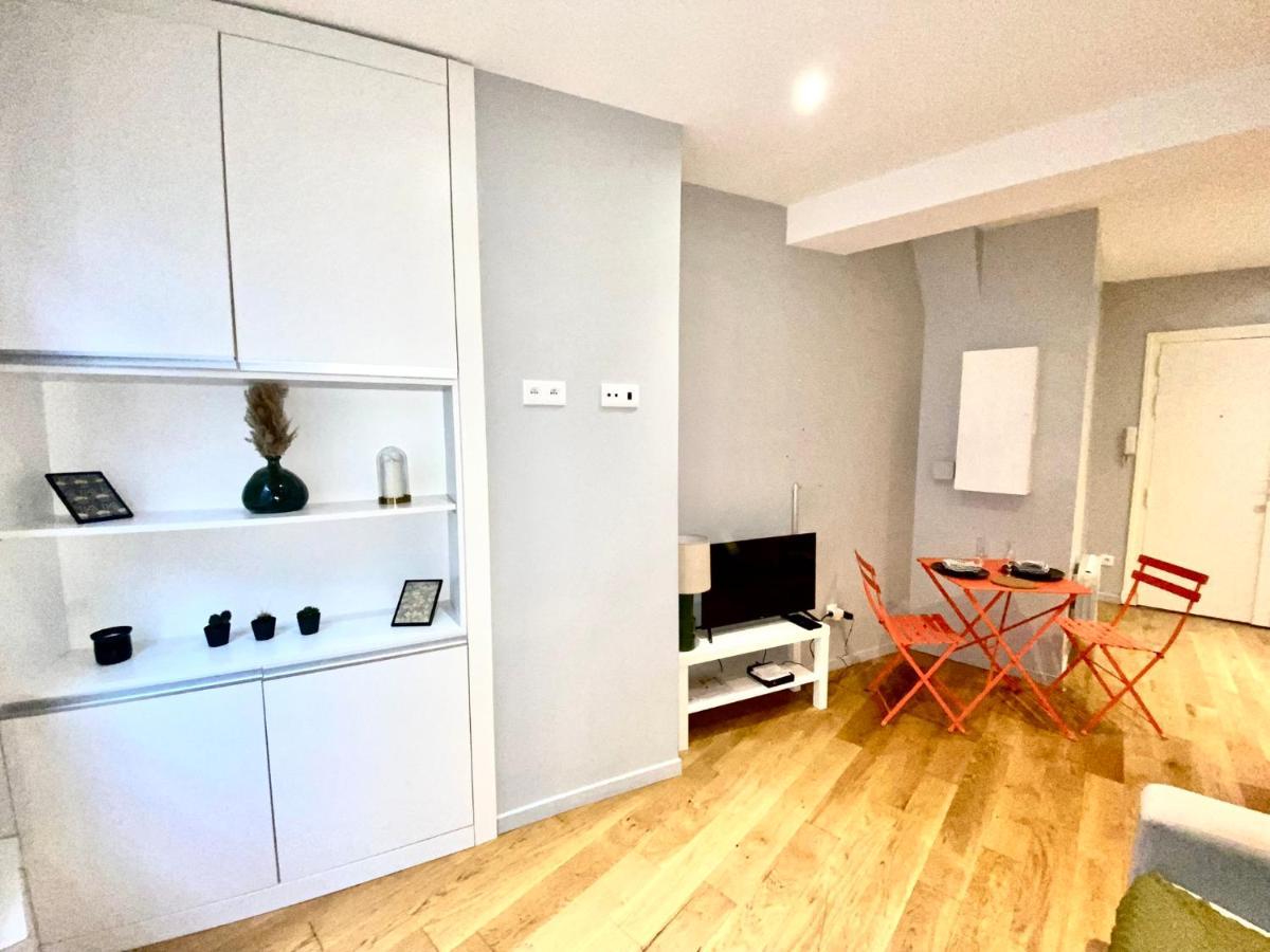 Vaugirard - Saint Germain Des Pres - Place Appartement